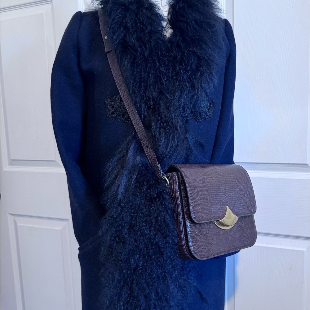 Maje Paris Luxurious Navy Wool Coat with black shearling sheep fur trim like new